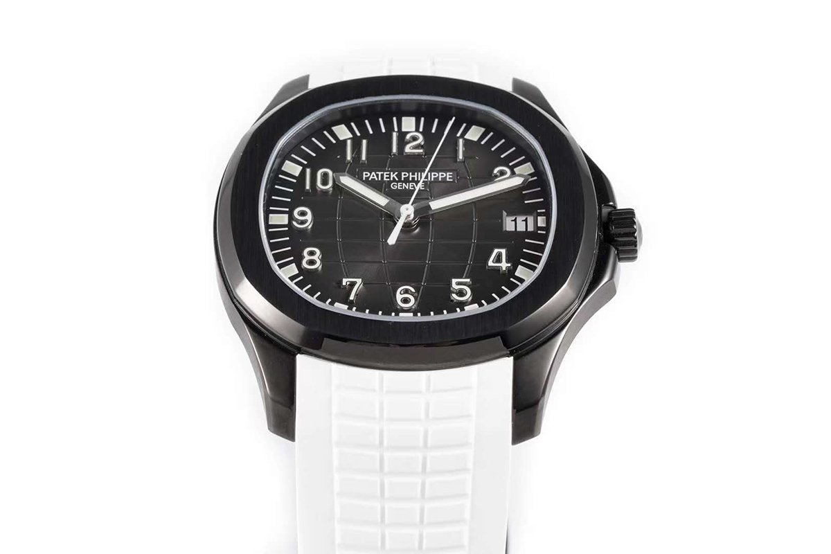 Aquanaut 5167A ‘Black Venom Limited Edition’ Black Dial on White Rubber Strap