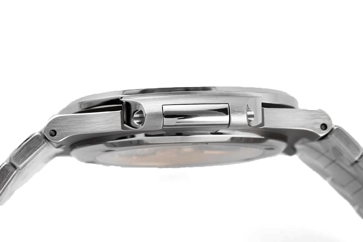 Nautilus Jumbo 5711/1A-010 Grey Dial