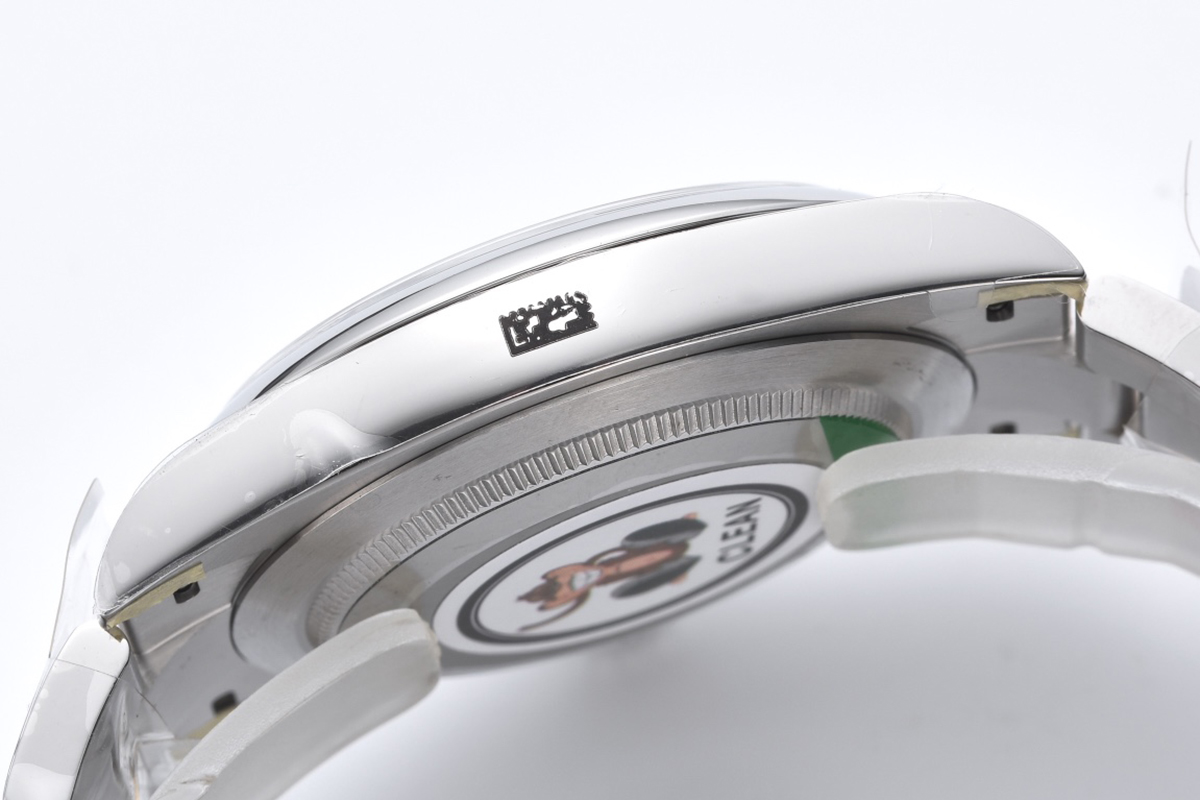 Oyster Perpetual 41mm Yellow Dial 124300